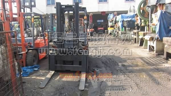 港口路桥机械出售