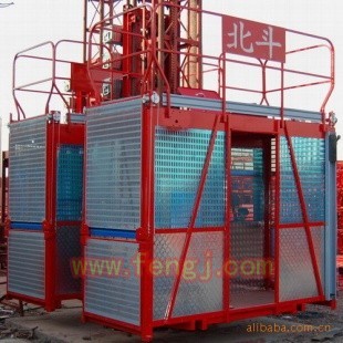 二手建筑施工電梯出售