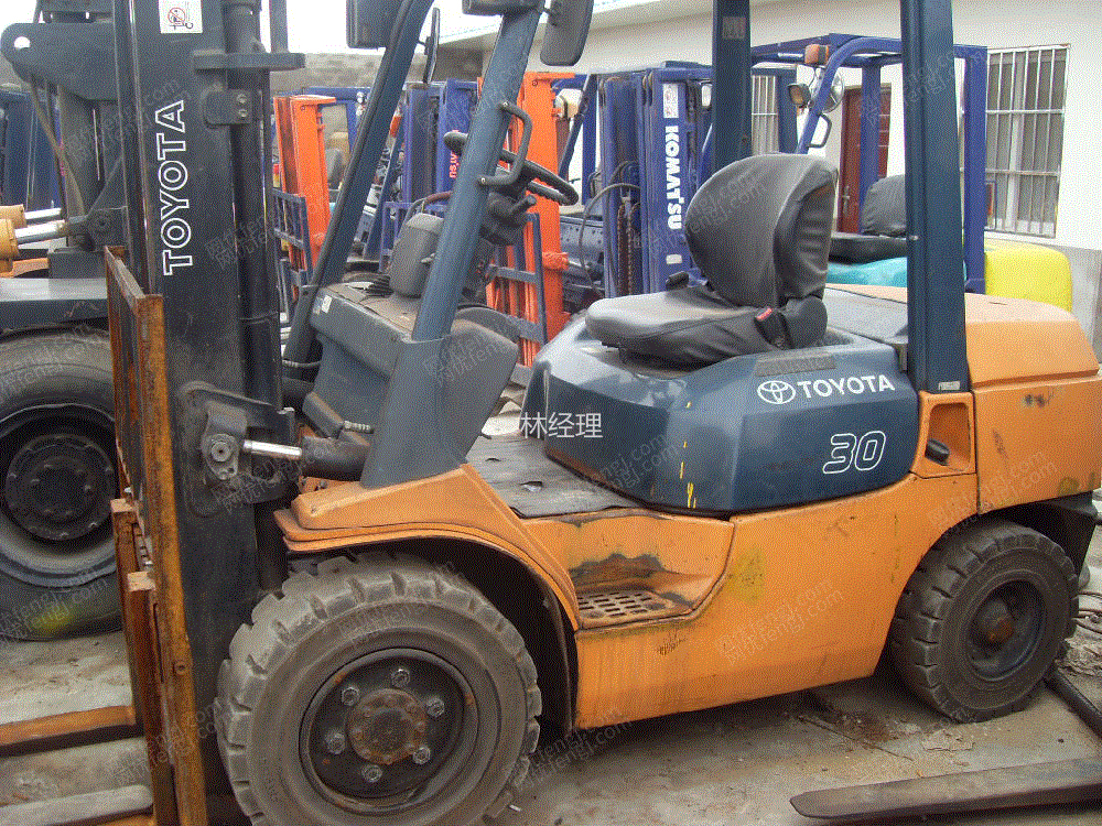 市场现货二手合力6吨叉车,二手合力高门架叉车