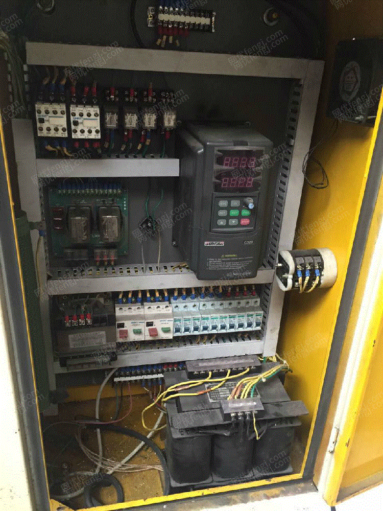 低价出售二手6130数控车床,温岭大森机床厂 -