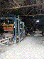 出售群峰水泥砖机6-15