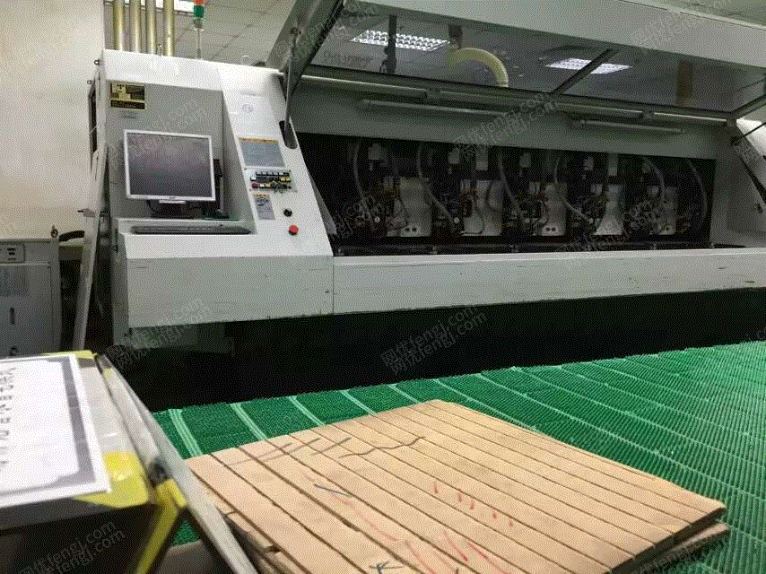 处理旧线路板工厂PCB东台六轴,有38台,保养