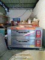 低价出售面包店二手设备 有烤炉，展示柜，带冰柜工作台，发酵箱