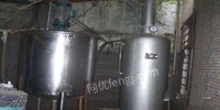 出售不锈钢反应釜,小型汽水两锅炉