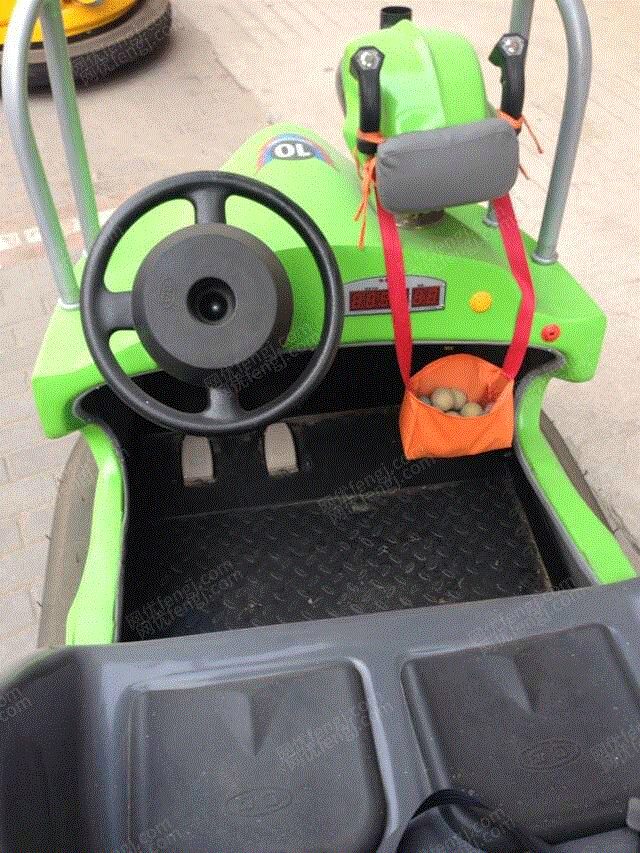 处理库存二手95成新沈阳创奇原厂炮弹飞车(碰