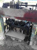 处理库存二手小型水泥空心砖机,搅拌机,输送带