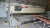 工厂因为转型出售剪板机、折弯机100吨4米长