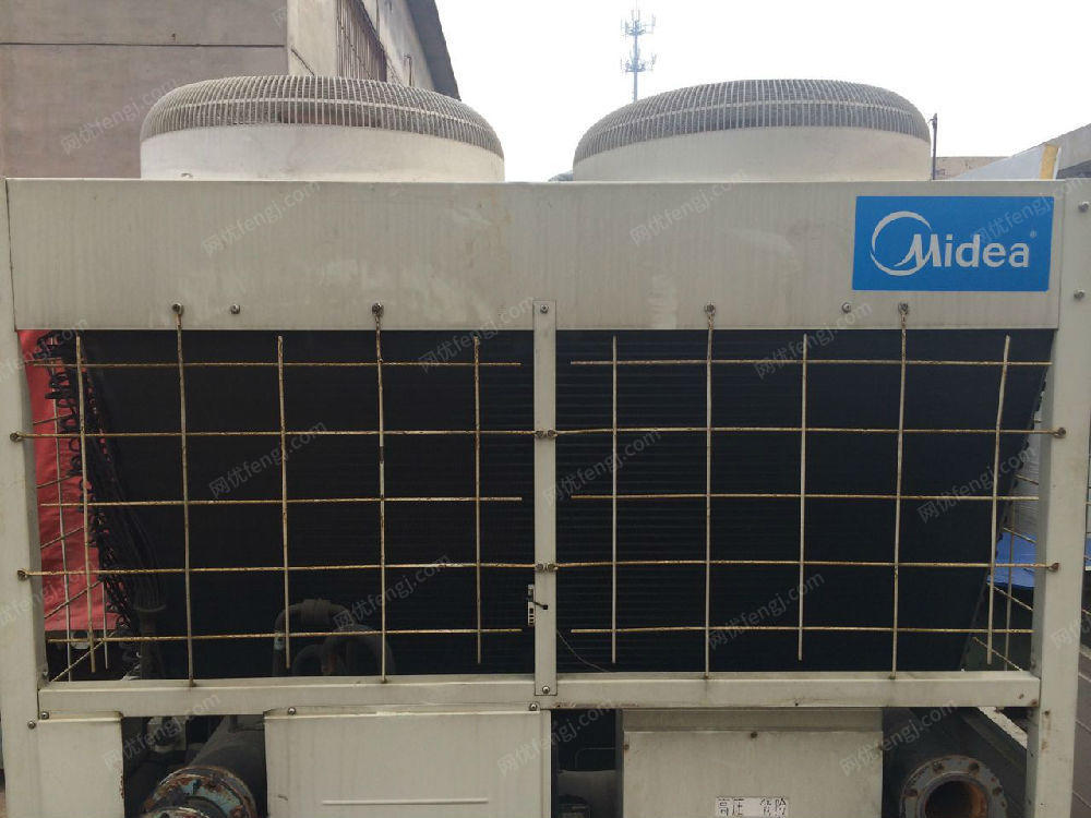 二手風冷熱泵機組出售