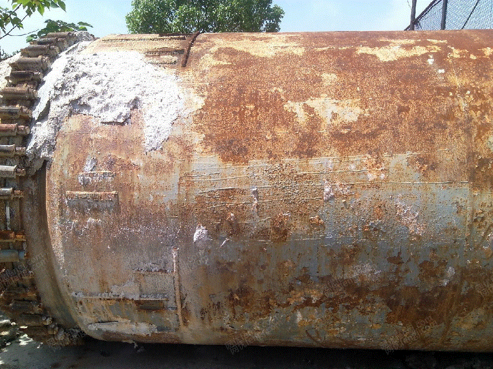 医药工厂倒闭设备出售搪瓷存储罐