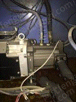 出售1台250吨，2台220吨*原装注塑机