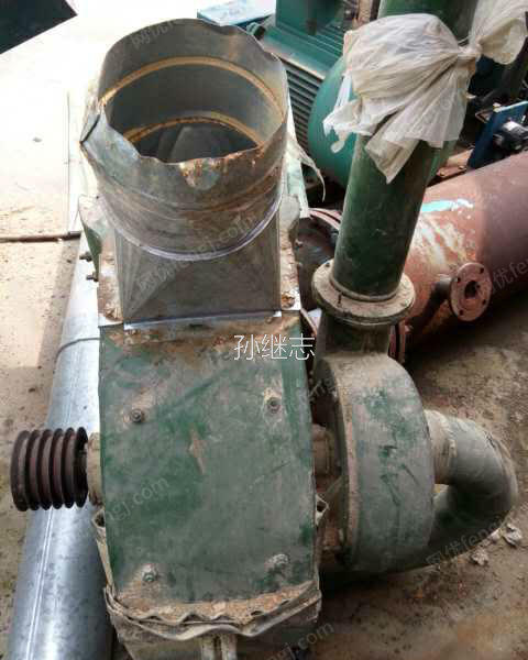 出售二手锤式粉碎机,电机18.5KW一台,30KW一
