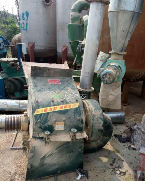 出售二手锤式粉碎机,电机18.5KW一台,30KW一