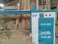 指接板厂倒闭低价处理全套木工设备 95新工友梳齿机，5米长全自动工友对接机