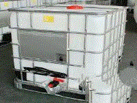 ibc吨桶集装桶化工桶1吨框架叉车桶1000升出售