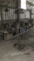 重庆拉丝制钉厂不做了.出售二手钢材拉丝机，制钉机