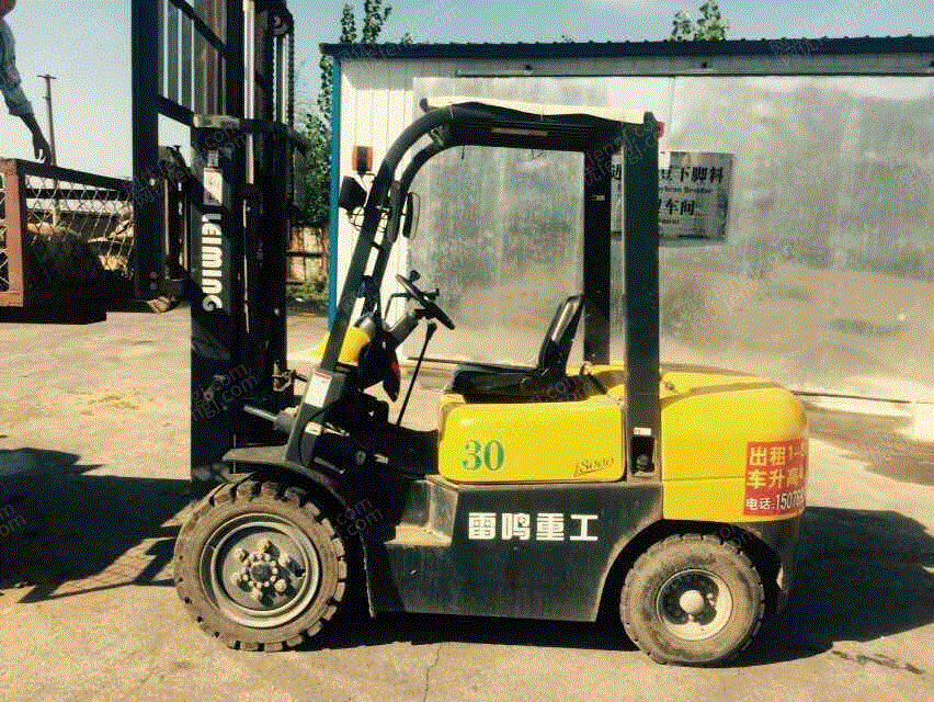 出售3吨雷鸣重工叉车