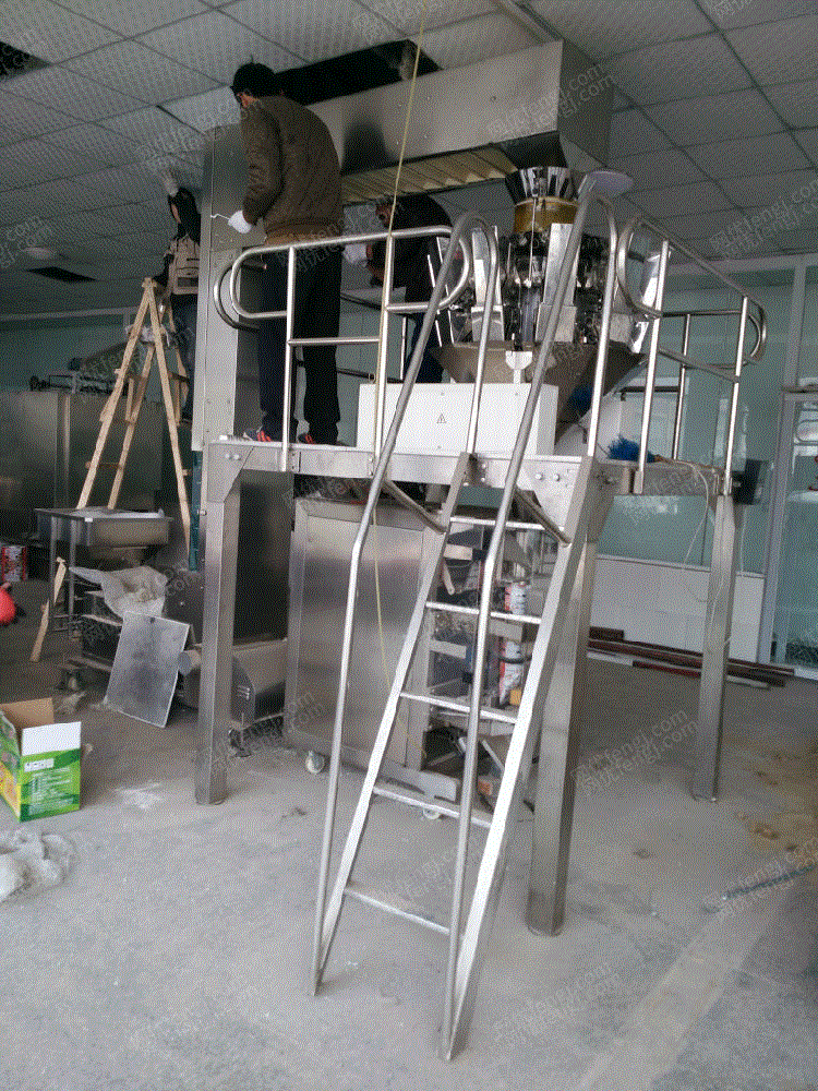 出售二手全自动立式包装机