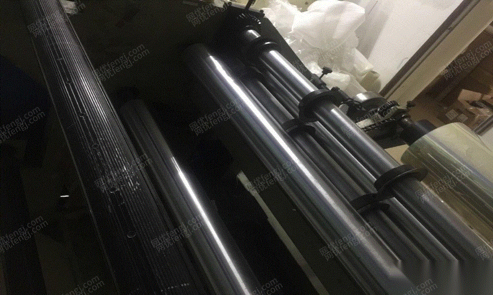 二手无纺布加工设备转让