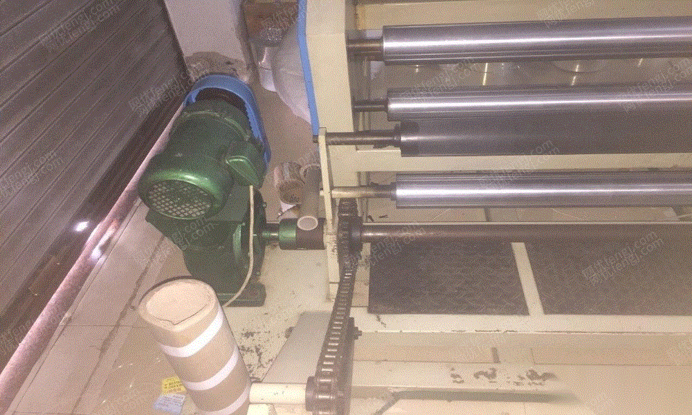 二手无纺布加工设备出售