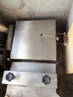 烤鱿鱼丝，鱿鱼片机器便宜卖了