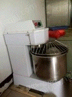 一整套面包烤箱，包括和面机，发酵机转让