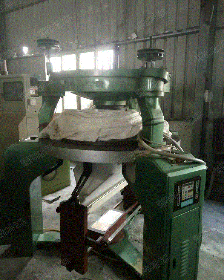 出售二手大圆机宝翔双面和大渝双面各一台_网