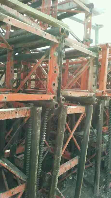 二手建筑施工電梯價格