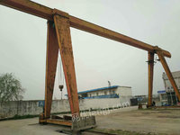 低价处理10吨葫芦龙门吊跨度20米各悬6米.总长32米