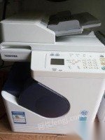 高价回收复印机打印机针式打印机投影仪电脑