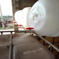 云南昆明高价回收各种废旧塑料桶，化工桶，包装桶