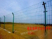 陕西西安现货供应双边丝护栏网结构简单价格低廉护栏网价格