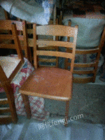家具厂一部分桌椅  低价处理  实木桌椅， 白色桌椅低价处理了