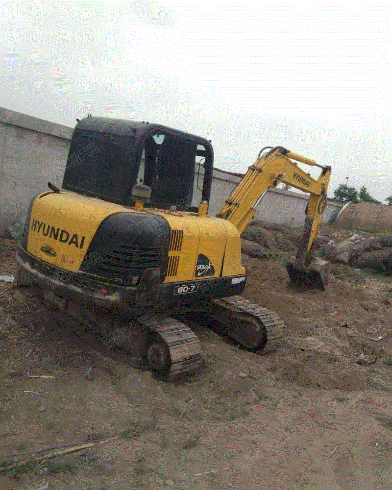 现代r60-7挖掘机出售