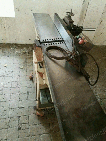 二手家具生产设备出售