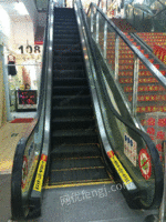 本商场升级改造.出售二手14年新装5米自动扶梯