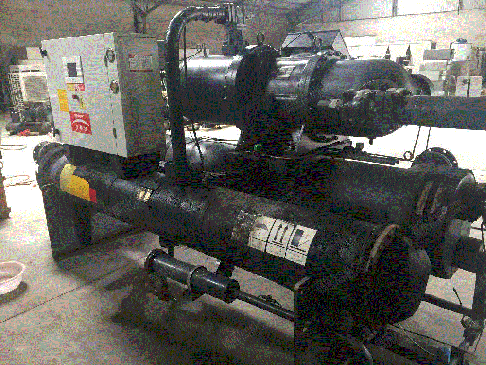 出售貝萊特150匹地水源熱泵機(jī)組 二手風(fēng)冷熱泵機(jī)組回收