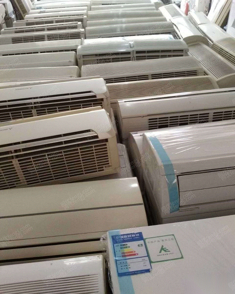 本店大量出售新旧空调