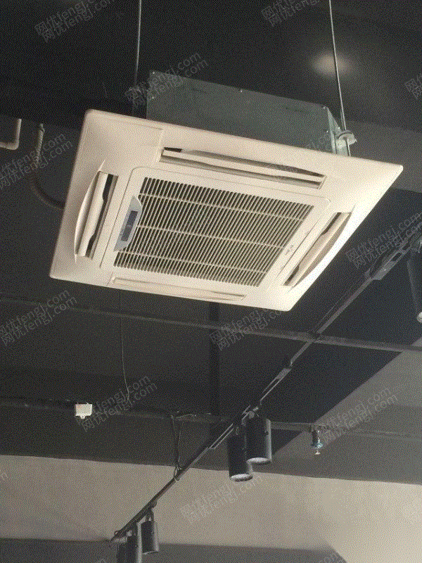 出售二手天花机,风管机,挂机,包安装送货,保修一