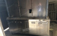 奶茶店厨房设备操作台冰柜制冰机转让