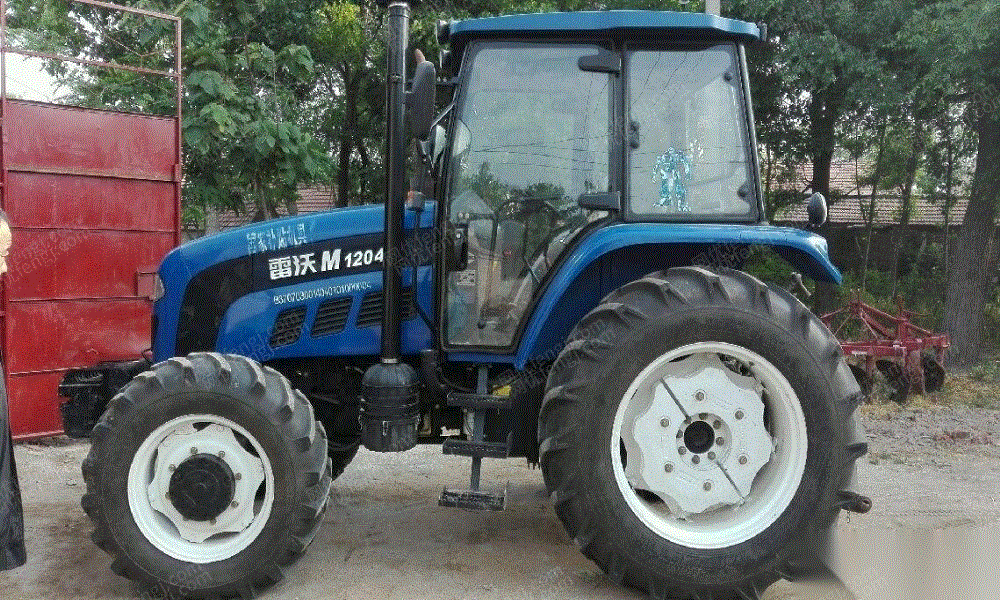 雷沃1204拖拉机带深松机旋耕机出售-网优feng