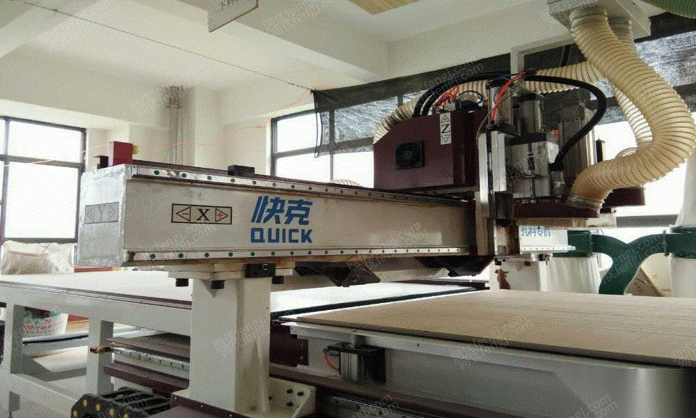二手家具生产设备出售