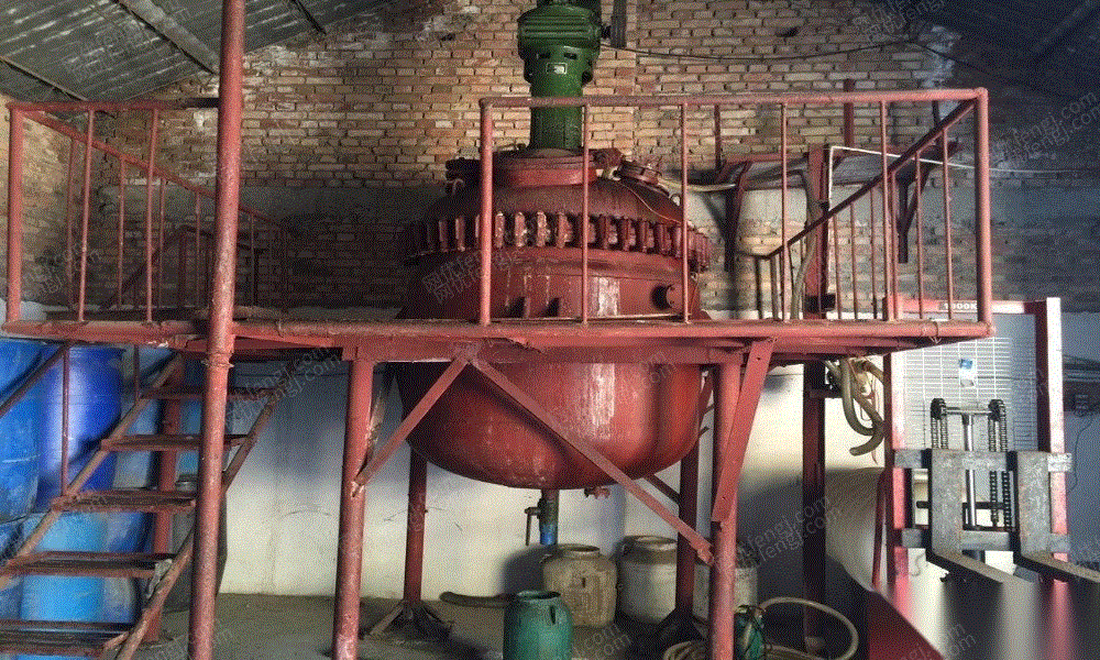 報(bào)廢化工機(jī)械出售