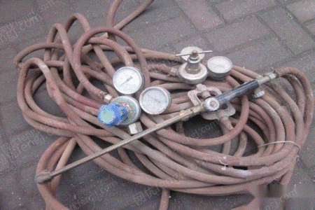 电焊机,气焊,风焊,减压器、焊枪、胶管等出售-