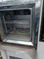 处理库存积压二手低温恒定湿热试验箱两台