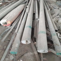 一批衬塑钢管、镀锌钢管，长度都是6米出售