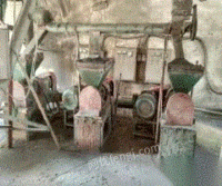 橡胶磨粉厂设备转让 一台常州三橡450破胶机，6台江阴产280橡胶磨粉机