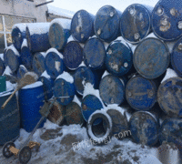 黑龙江哈尔滨低价处理200l塑料桶100多个