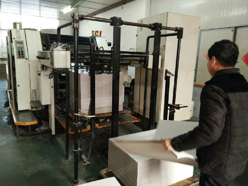 旧印刷机辅助器材转让