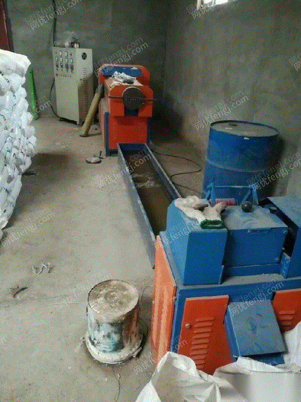 二手造粒設備出售