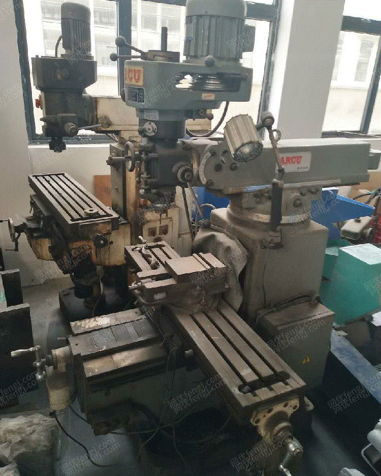 xa5032立式铣床,x5042立式铣床参数 出售xa5032立式升降台铣床